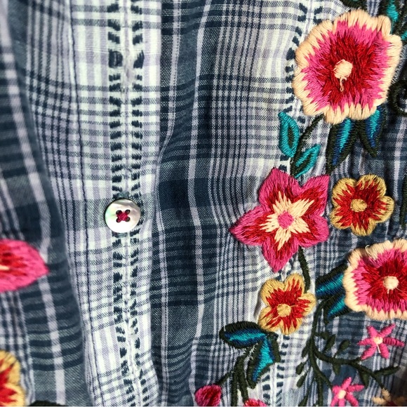 Kyla Seo Shirtdress Blue Plaid Sleeveless Floral Embroidery - Picture 5 of 11